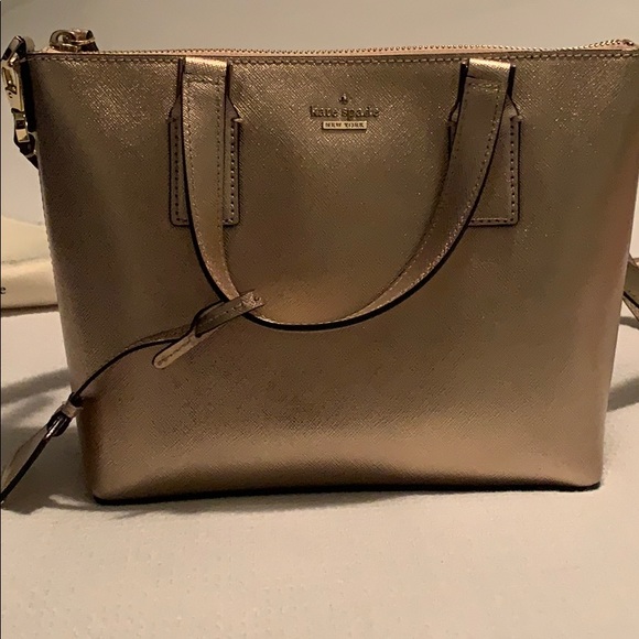 Authentic Kate spade purse - Picture 3 of 4